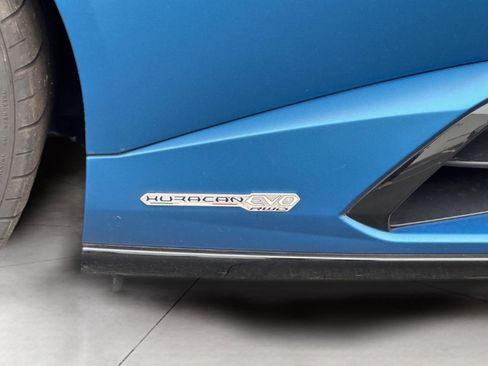 Used 2020 Lamborghini Huracan EVO RWD image 65