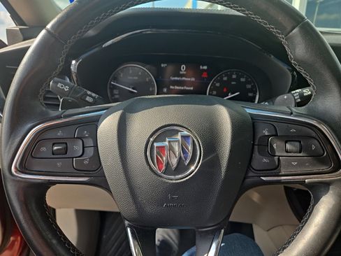 Used 2021 Buick Envision Essence FWD image 10
