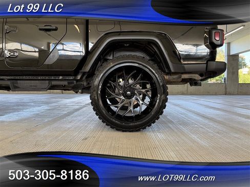 Used 2022 Jeep Gladiator Sport AWD/4WD image 24