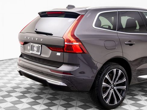 Used 2023 Volvo XC60 T8 Ultimate image 34