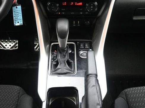 Used 2023 Mitsubishi Eclipse Cross LE AWD/4WD image 22
