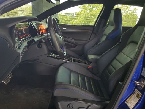 Used 2024 Volkswagen Golf R AWD/4WD image 17