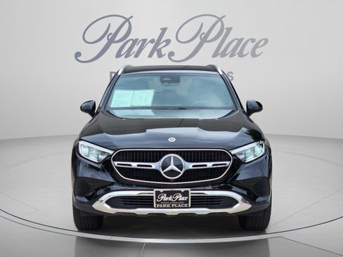 Certified 2025 Mercedes-Benz GLC 300 image 5