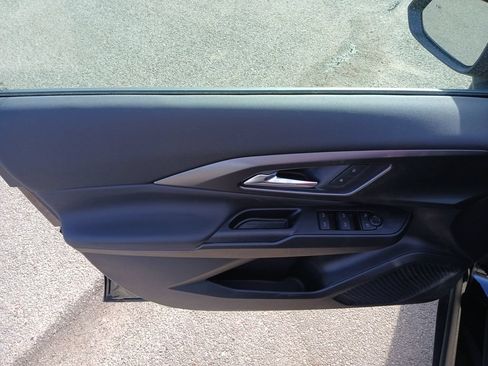 New 2026 Chevrolet Equinox EV LT w/ Comfort Package FWD image 22
