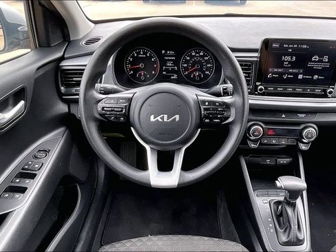Used 2022 Kia Rio S w/ Technology Package FWD image 5