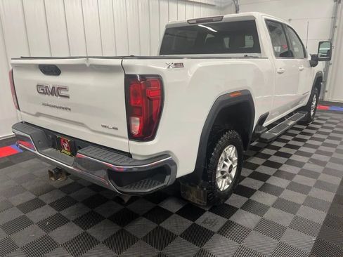 Used 2020 GMC Sierra 2500 SLE w/ SLE Convenience Package AWD/4WD image 2