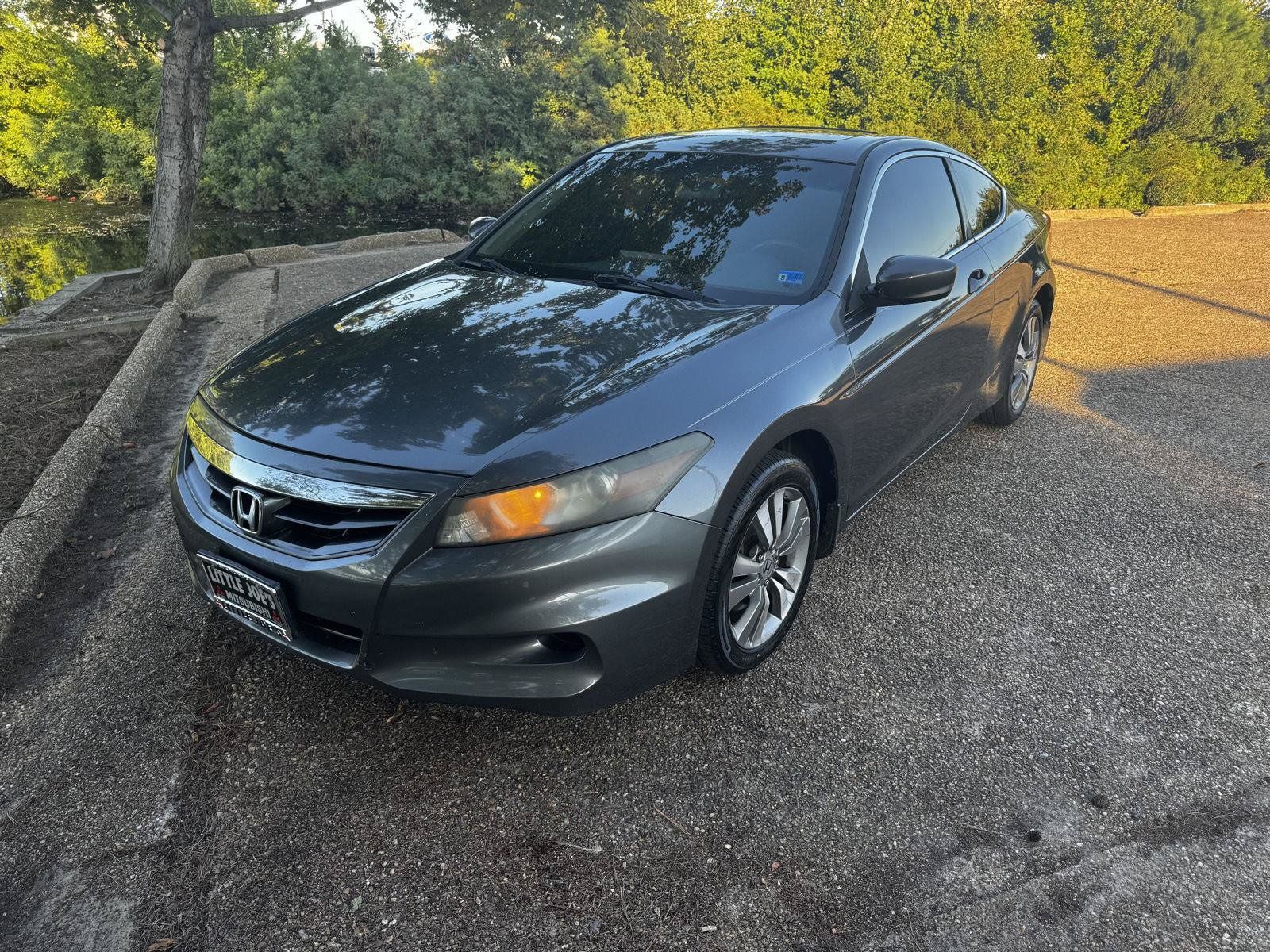 Used 2012 Honda Accord EX-L image 12