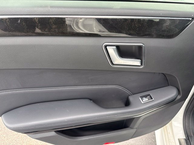 Used 2016 Mercedes-Benz E 350 Sedan image 13