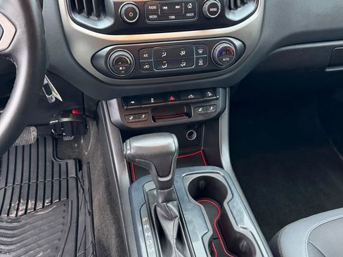 Used 2015 Chevrolet Colorado Z71 image 14