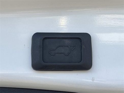 Used 2021 Toyota RAV4 XSE image 12