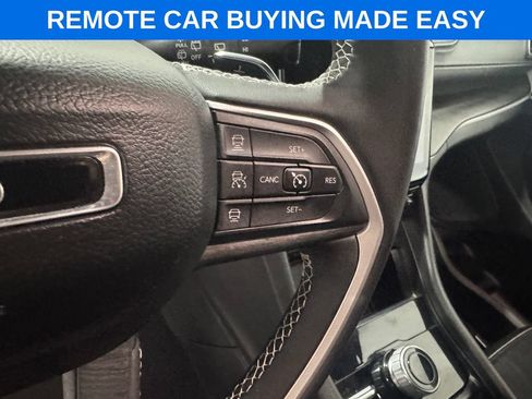 Used 2024 Jeep Grand Cherokee Limited w/ Luxury Tech Group II AWD/4WD image 7
