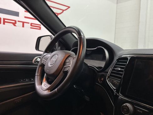 Used 2019 Jeep Grand Cherokee Limited AWD/4WD image 60