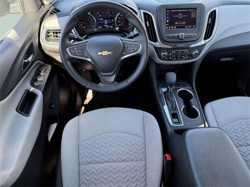 Certified 2024 Chevrolet Equinox LT image 13