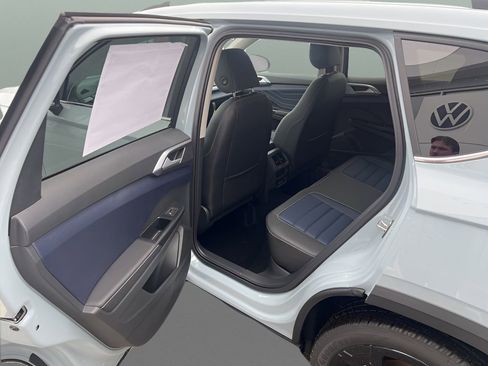 New 2026 Volkswagen Taos SEL AWD/4WD image 20