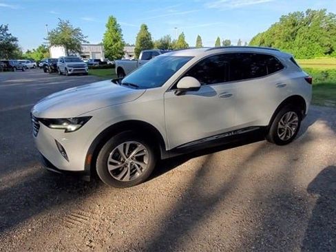 Used 2021 Buick Envision Essence image 34