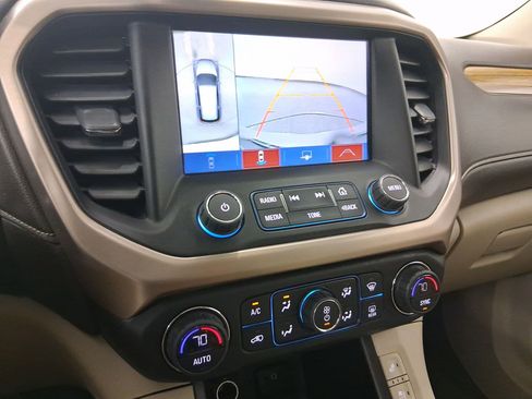 Used 2019 GMC Acadia Denali w/ Technology Package image 26