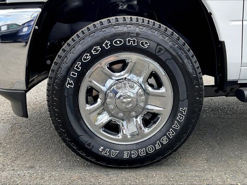 New 2025 RAM 3500 Tradesman image 12