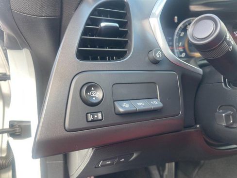 Used 2016 Chevrolet Corvette Stingray Coupe w/ 2LT Preferred Equipment Group image 21