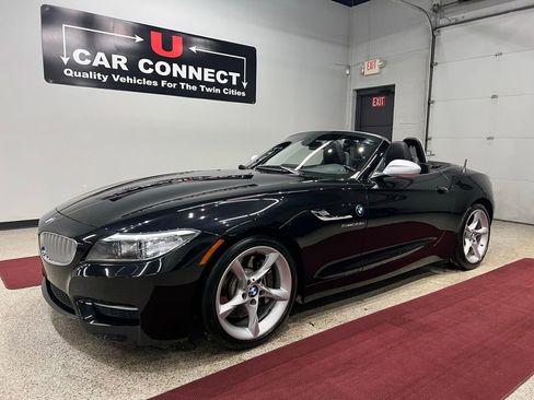 Used 2015 BMW Z4 sDrive35is image 2