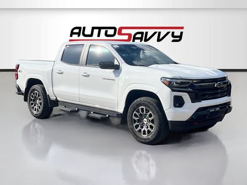 Used 2024 Chevrolet Colorado Z71 w/ Z71 Convenience Package 2 AWD/4WD image 1