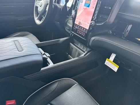 New 2026 RAM 3500 Limited AWD/4WD image 14
