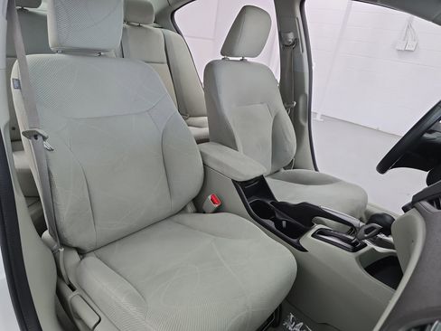 Used 2012 Honda Civic LX image 10