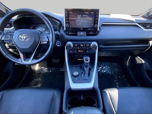 Used 2022 Toyota RAV4 XSE AWD/4WD image 15