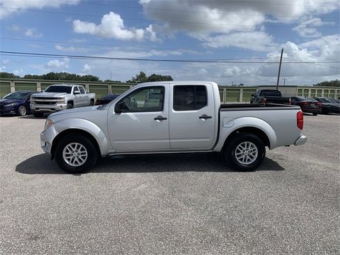 Used 2019 Nissan Frontier SV image 7