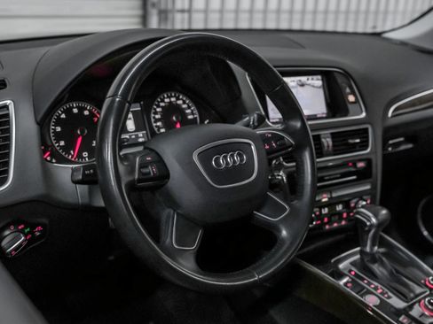 Used 2016 Audi Q5 2.0T Premium Plus w/ Technology Package AWD/4WD image 18