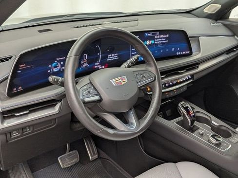 Certified 2024 Cadillac XT4 Sport AWD/4WD image 11