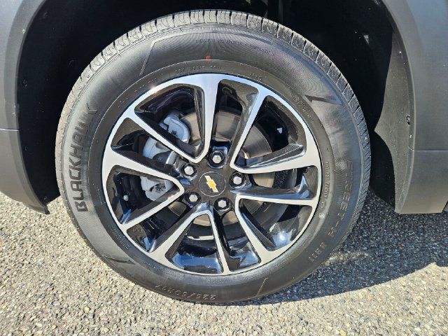 Used 2025 Chevrolet TrailBlazer LT AWD/4WD image 10