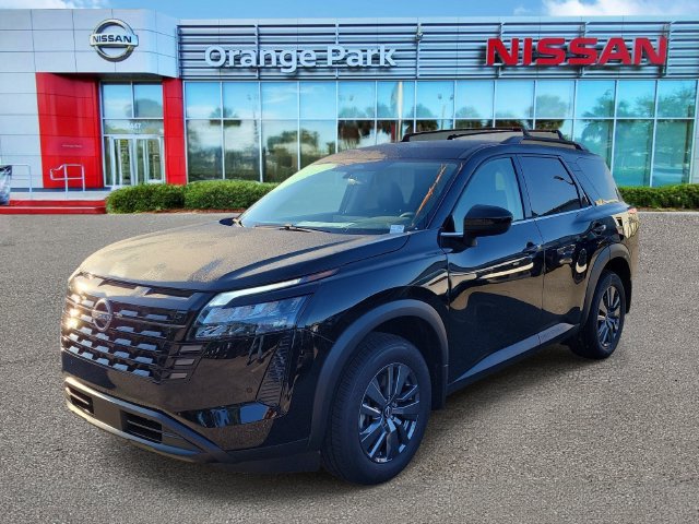 New 2026 Nissan Pathfinder SV w/ Cargo Package FWD image 4
