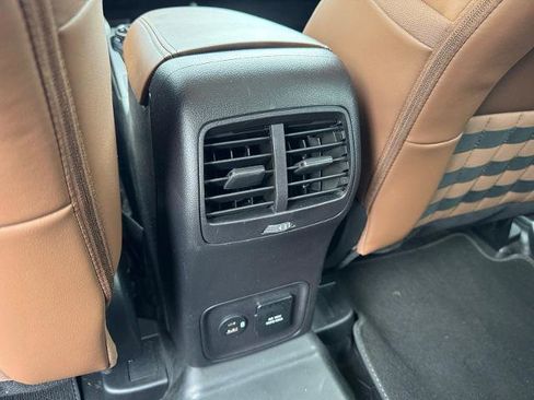 Certified 2024 Ford Bronco Sport Badlands w/ Premium Package AWD/4WD image 18