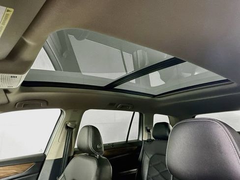Certified 2026 Volkswagen Atlas SE w/ Panoramic Sunroof Package AWD/4WD image 22