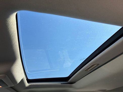 Used 2012 RAM 3500 Laramie w/ Cold Weather Group image 7