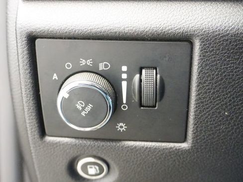 Used 2017 Jeep Grand Cherokee Limited w/ Trailer Tow Group IV image 30