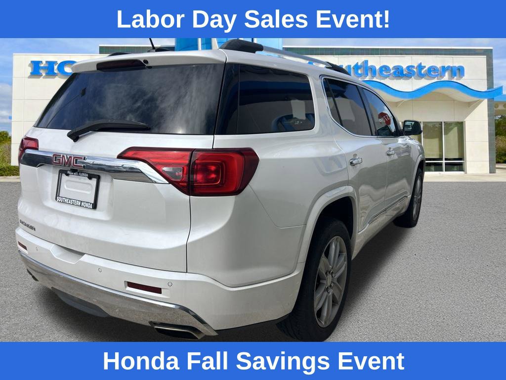 Used 2018 GMC Acadia Denali w/ Technology Package FWD image 9