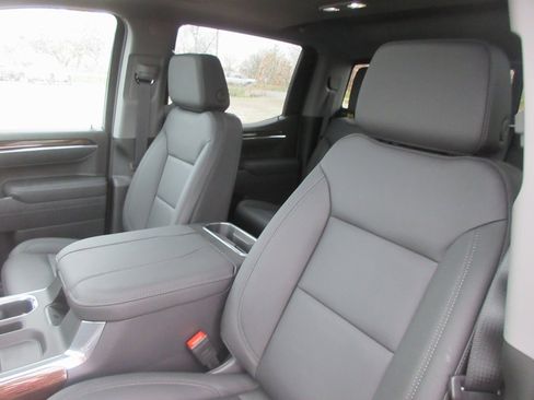 New 2026 GMC Sierra 1500 Elevation w/ Elevation Premium Package image 14