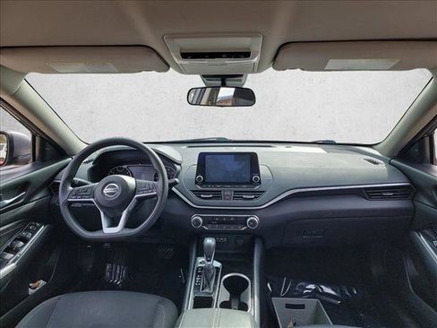 Used 2021 Nissan Altima 2.5 SV image 17