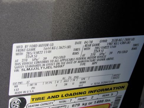 Used 2018 Lincoln Navigator L Reserve w/ Technology Package image 12