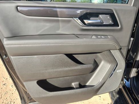 New 2026 GMC Yukon XL Elevation image 11