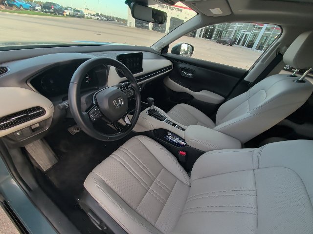 Used 2025 Honda HR-V EX-L image 9