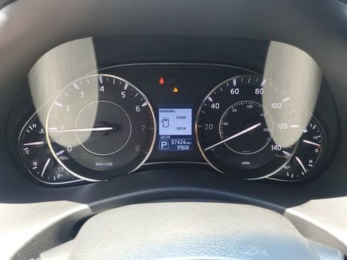 Used 2017 Nissan Armada SL w/ Moonroof Package RWD image 21