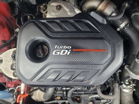 Used 2017 Hyundai Santa Fe Sport image 30