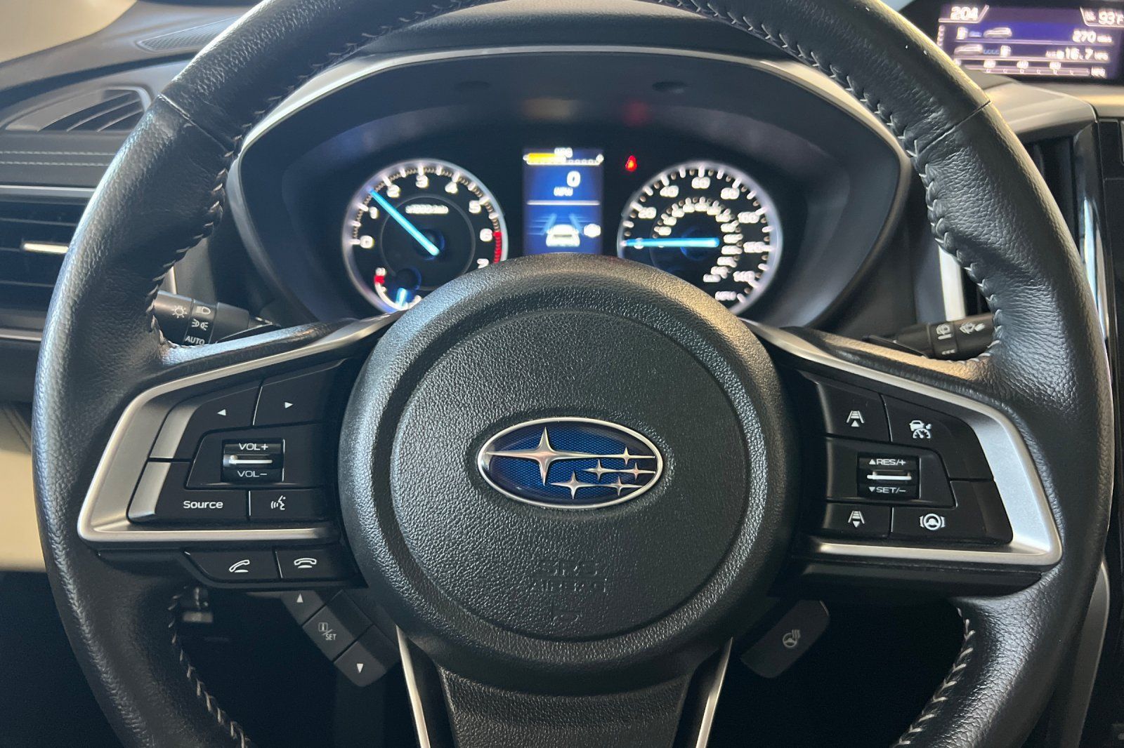 Used 2022 Subaru Ascent Limited w/ Technology Package AWD/4WD image 24