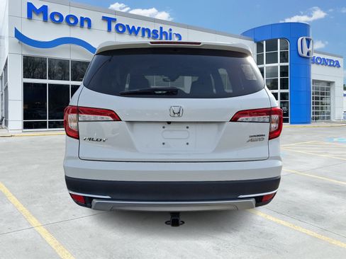 Certified 2022 Honda Pilot Touring image 5