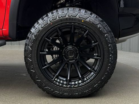 Used 2026 Chevrolet Silverado 1500 ZR2 w/ LPO, Dark Essentials Package AWD/4WD image 9