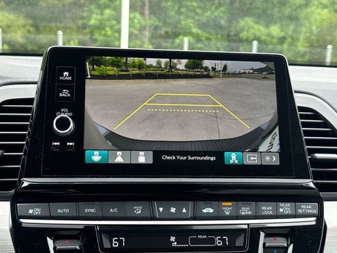 New 2026 Honda Odyssey Touring image 25
