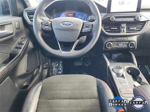 Certified 2022 Ford Escape SEL w/ SEL Stealth AWD Package image 9