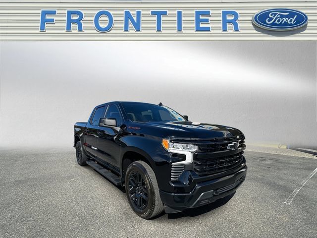 Used 2024 Chevrolet Silverado 1500 RST w/ Max Trailering Package AWD/4WD image 8